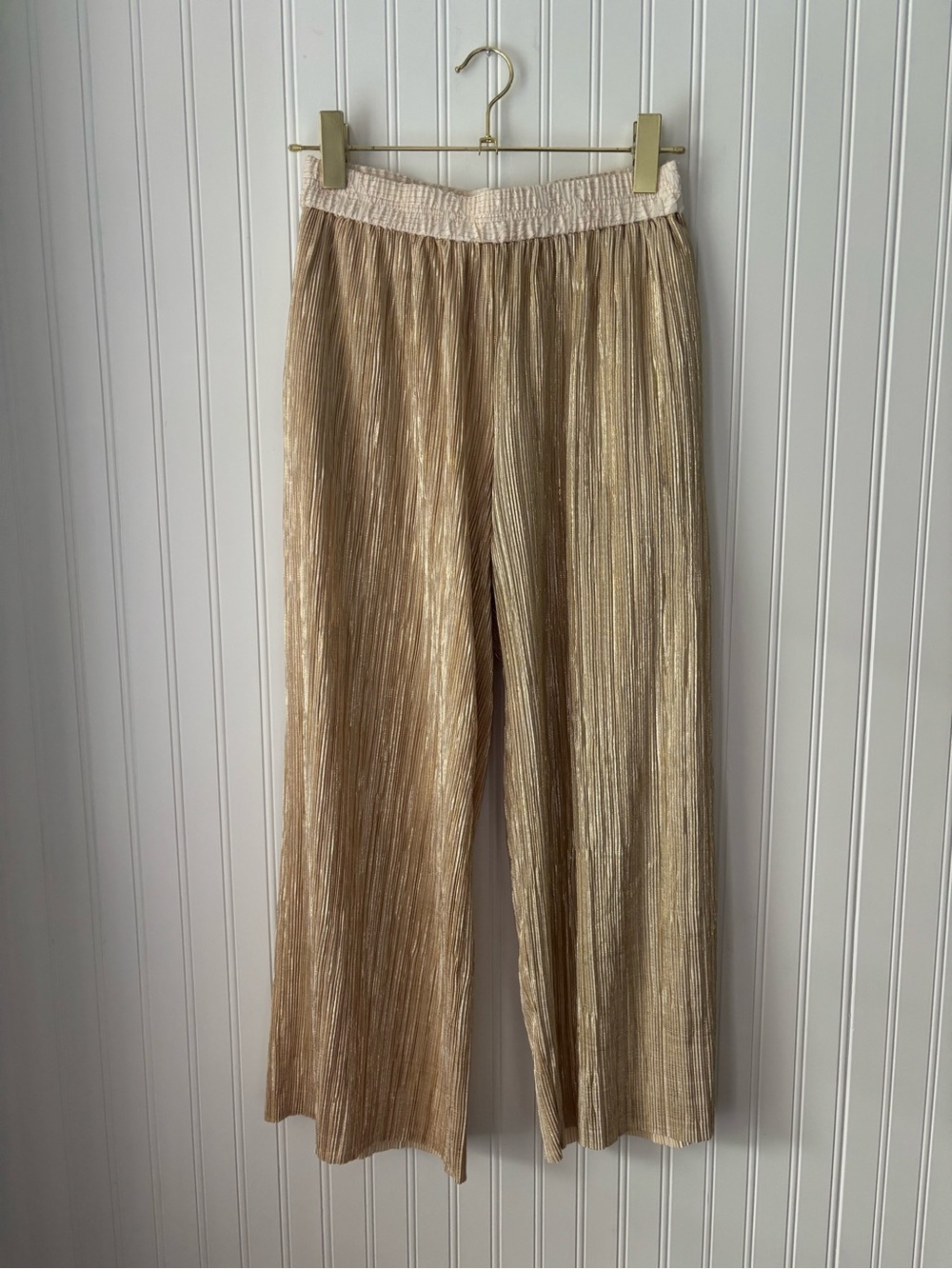 elevenses Metallic Pleated Pants in Champagne Gold